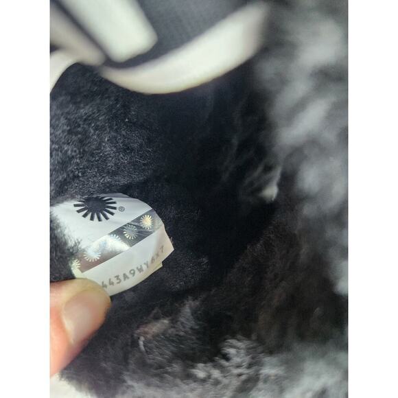 UGG Oh Yeah slide slippers womens sz 7 black strappy comfort preppy fuzzy - Picture 5 of 6